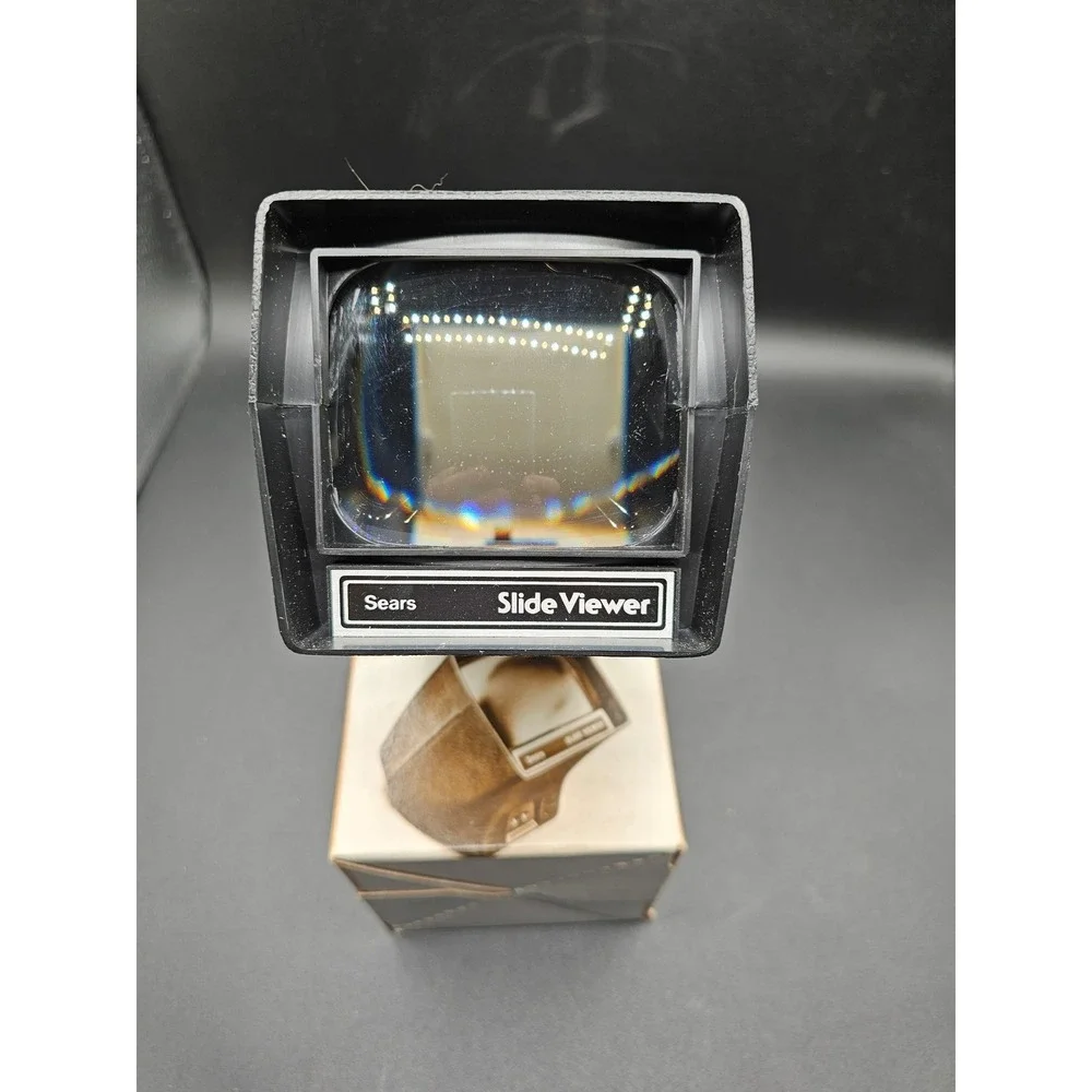 Vintage Sears Illuminated Slide Viewer 39962 for 2x2 Slides 2x Magnification WW
